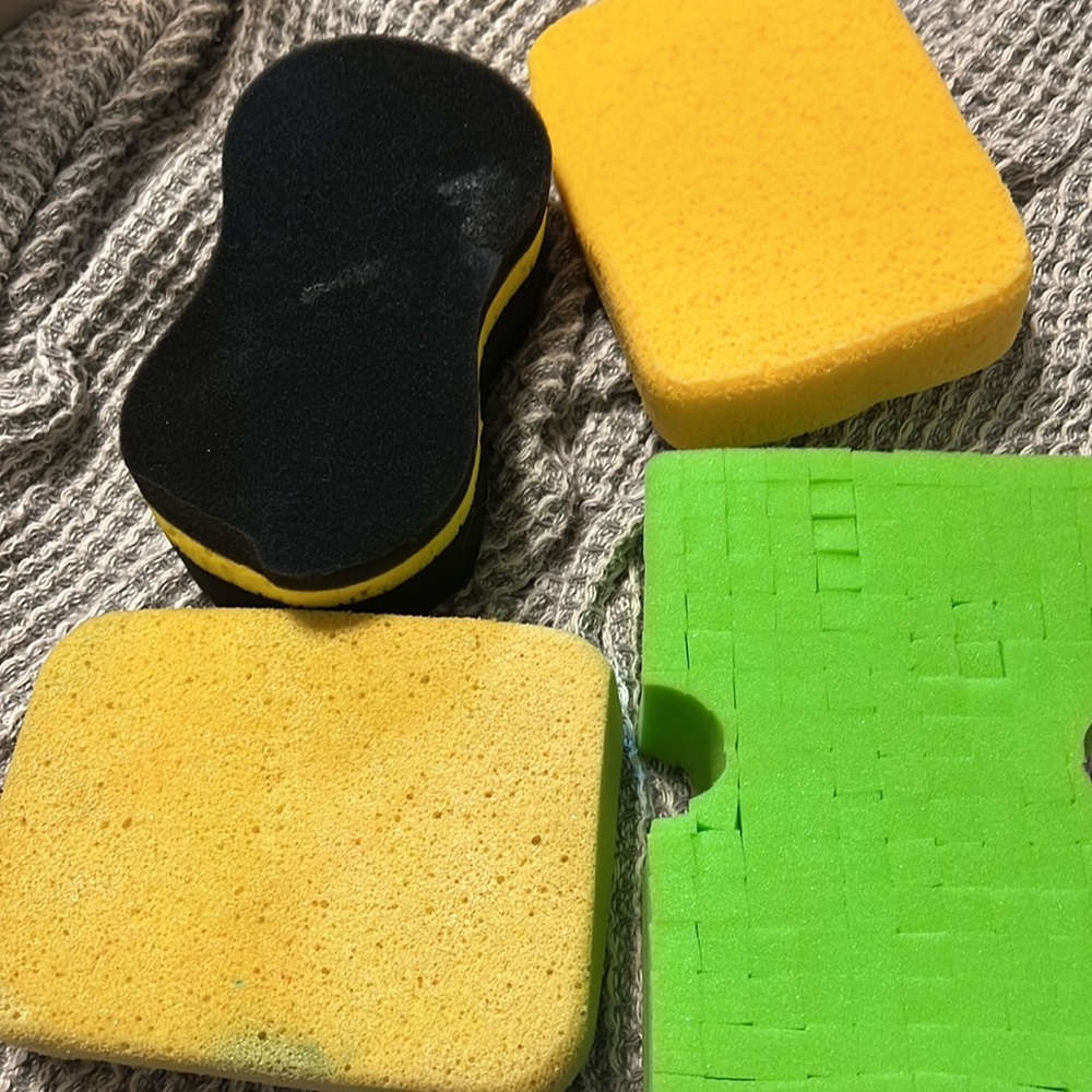 Random sponge bundle - Picture 3 of 3
